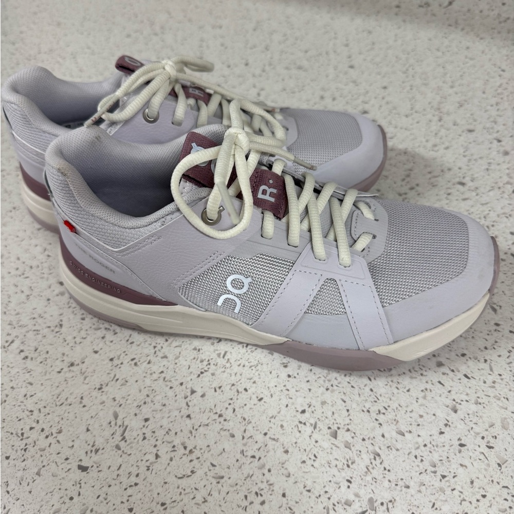 On Running Athletic Shoes in Gray and Purple